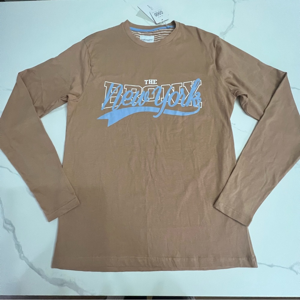 NWT Men’s long light brown sleeve shirt size large